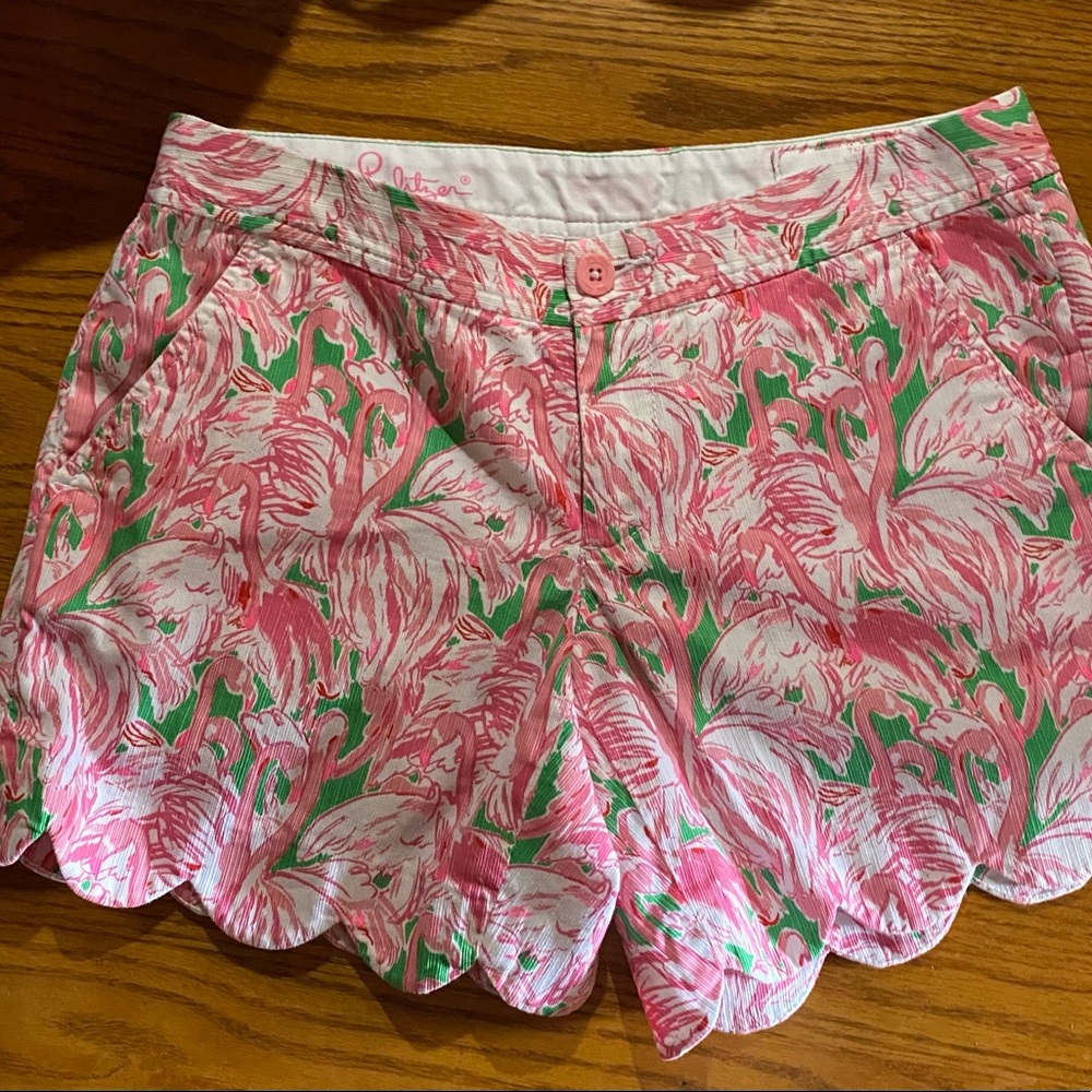 Lilly pulitzer Buttercup Shorts Size 2